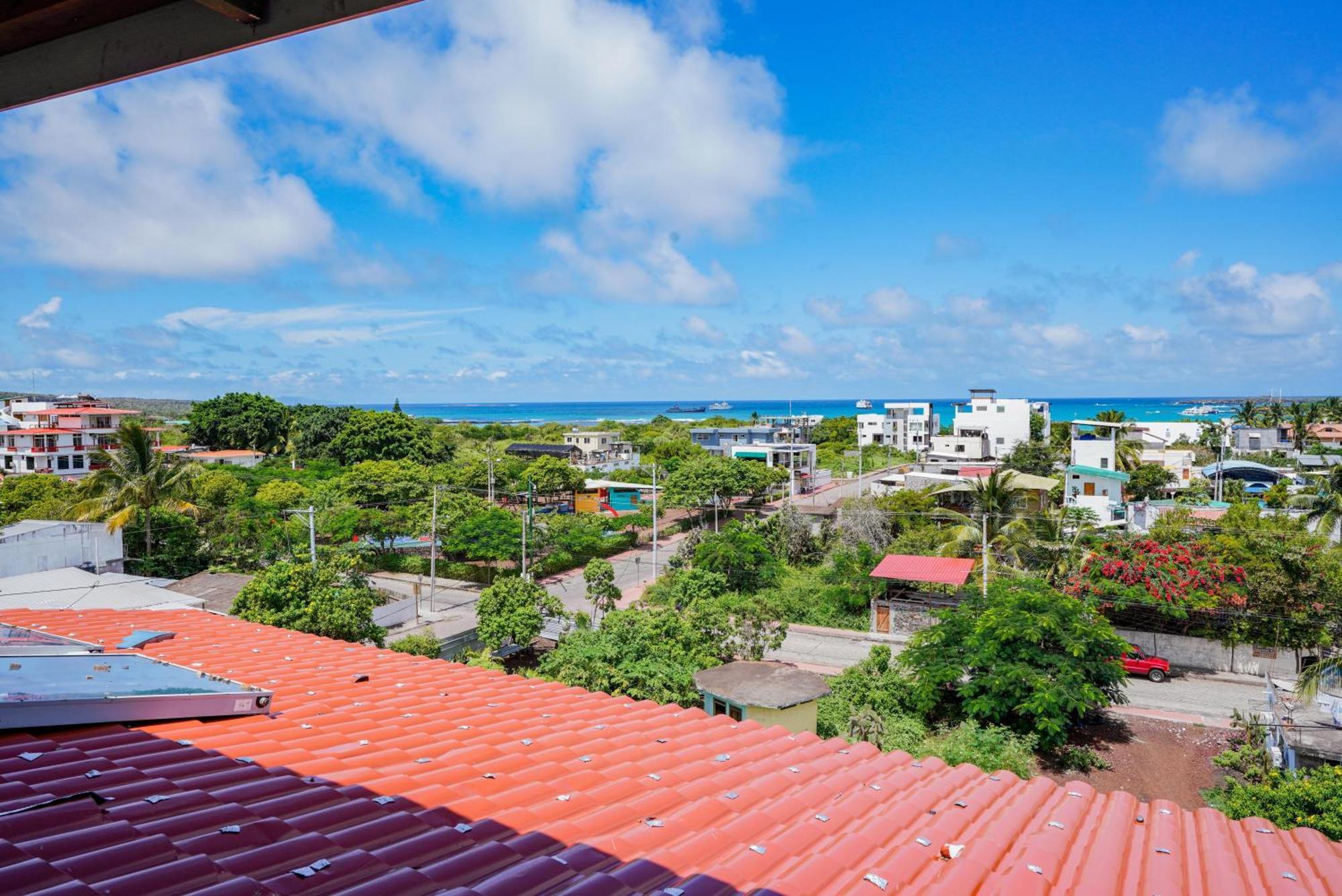 Galapagos Verde Azul Puerto Ayora  Exterior foto