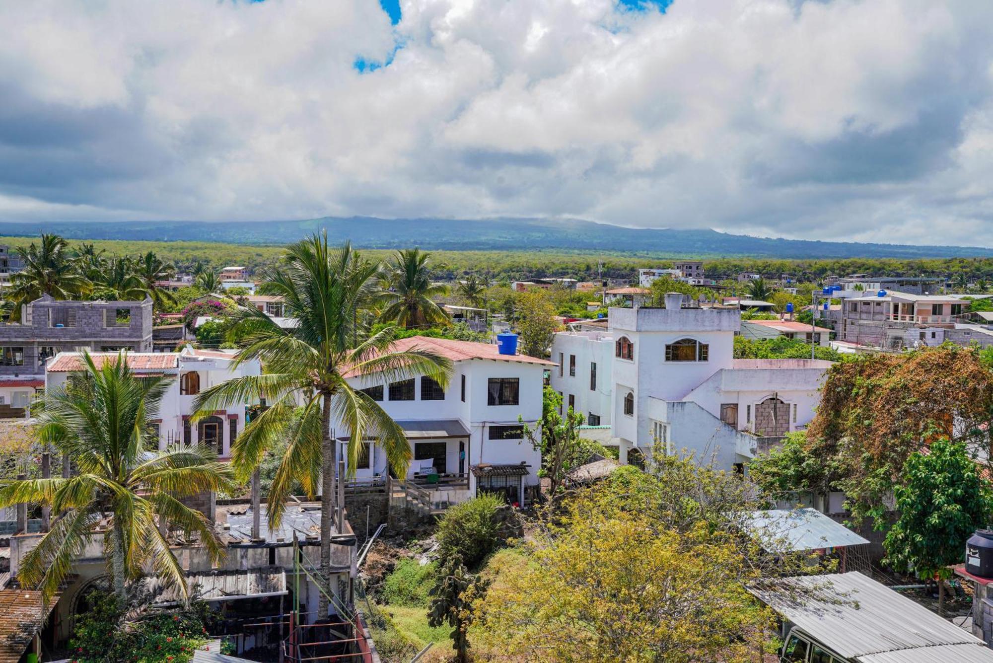 Galapagos Verde Azul Puerto Ayora  Exterior foto