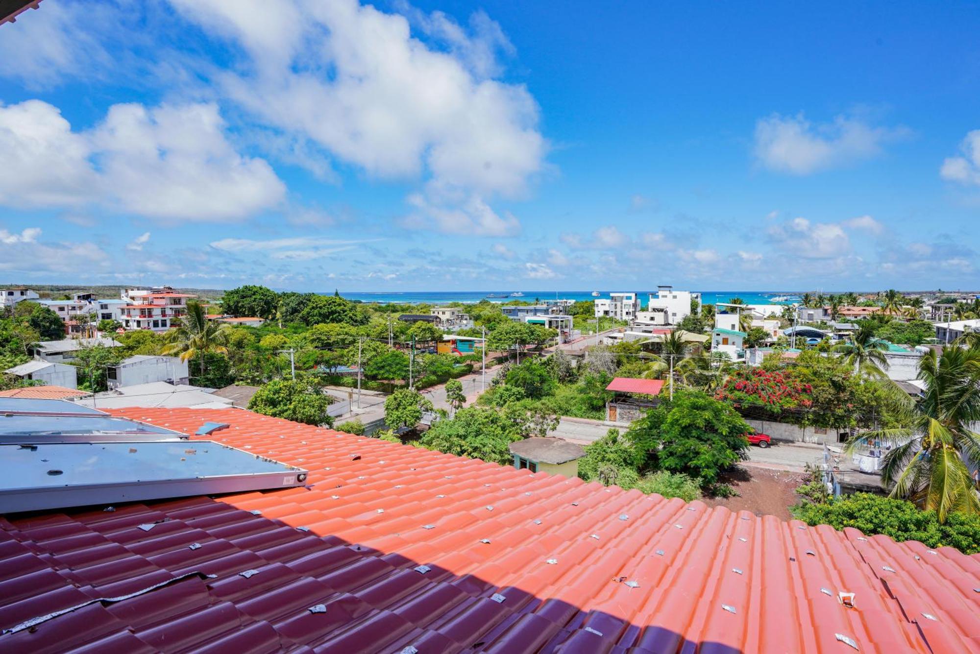 Galapagos Verde Azul Puerto Ayora  Exterior foto